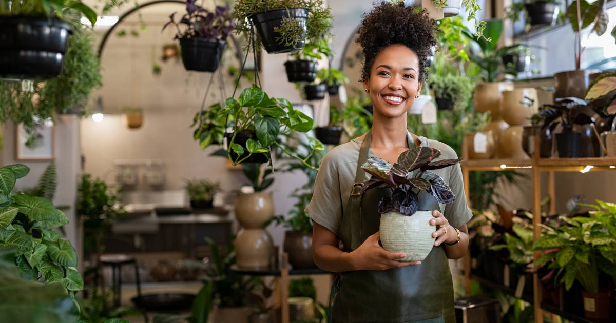 9 Spring Gardening Tips for a Busy Worker